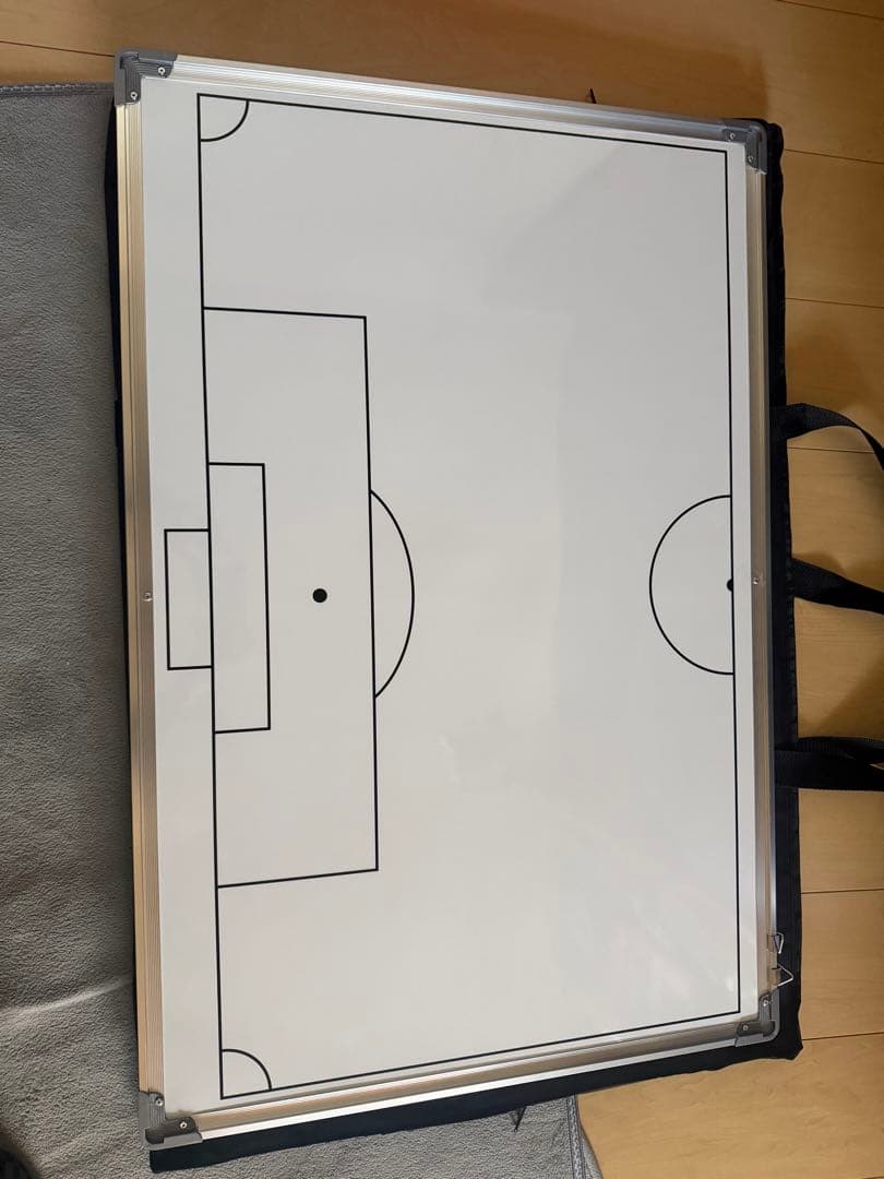 サッカー戦術 作戦盤　大盤サイズ　値下げ受け付けます！