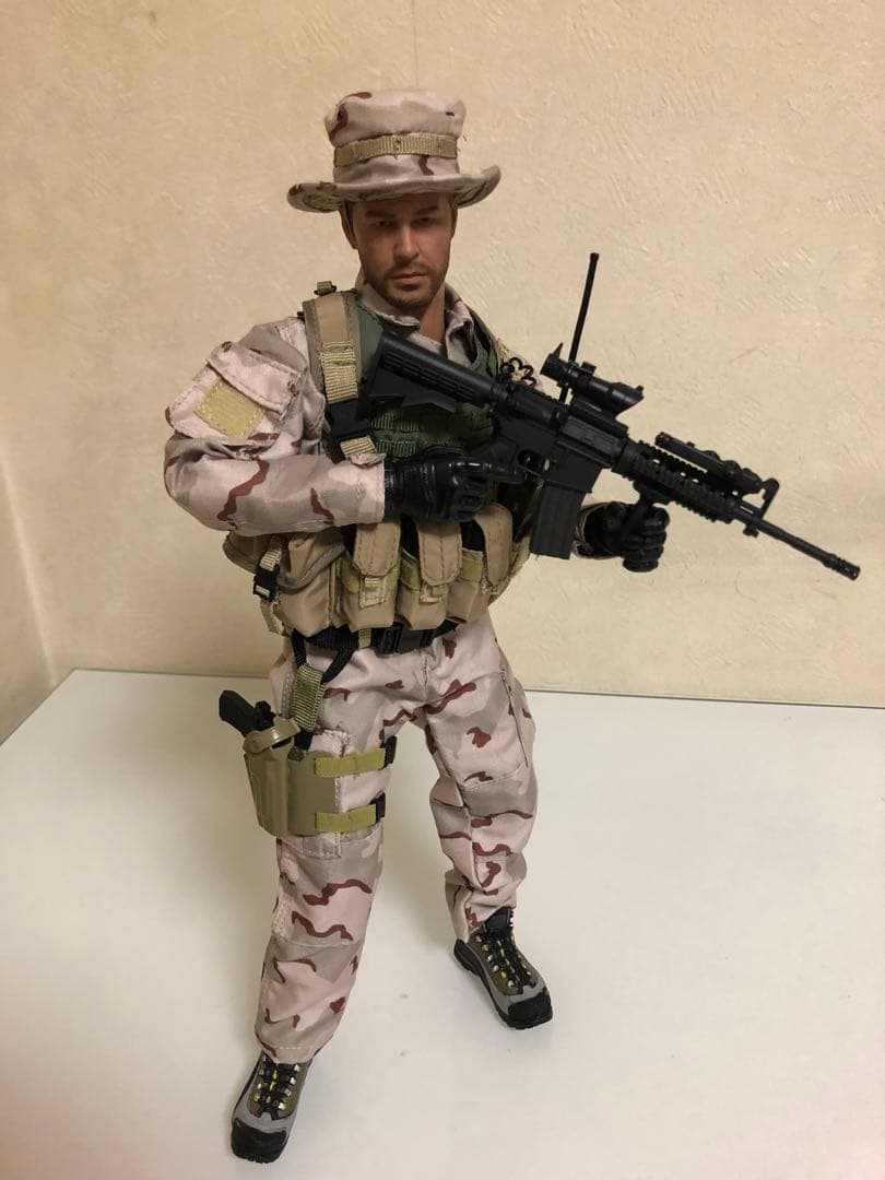1/6 ミリタリー　フィギュア アクション　特殊部隊　装備　ホットトイズ　武器