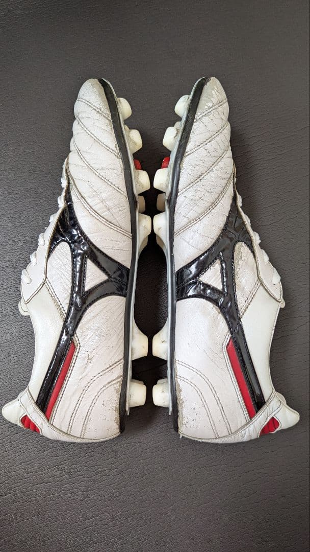 ①Mizuno Morelia ミズノ モレリア サッカースパイク シューズ