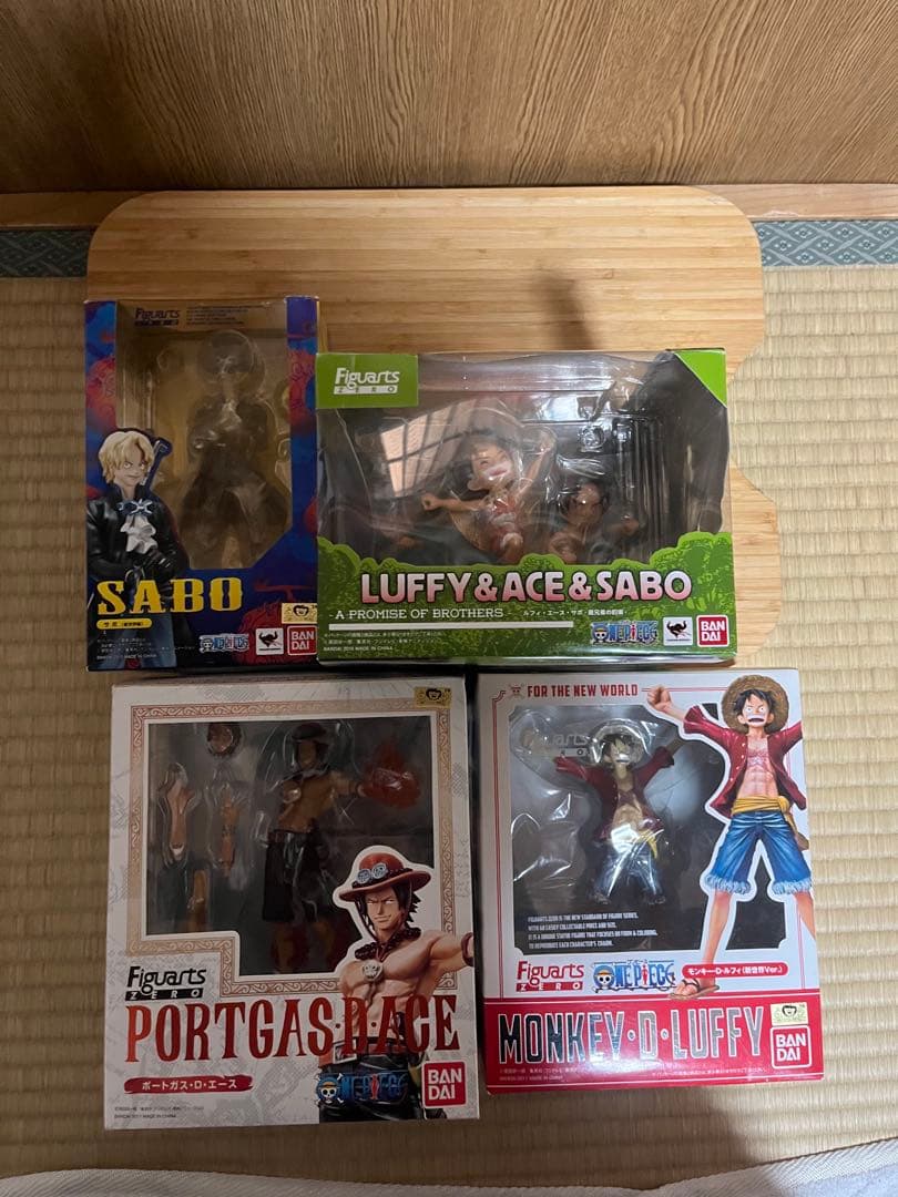 ワンピース Figuarts ルフィ・エース・サボ　少年期・青年期セット