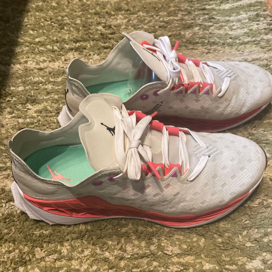NIKE ジョーダン ズーム トランナー アルティメット27.5㎝　販売終了品