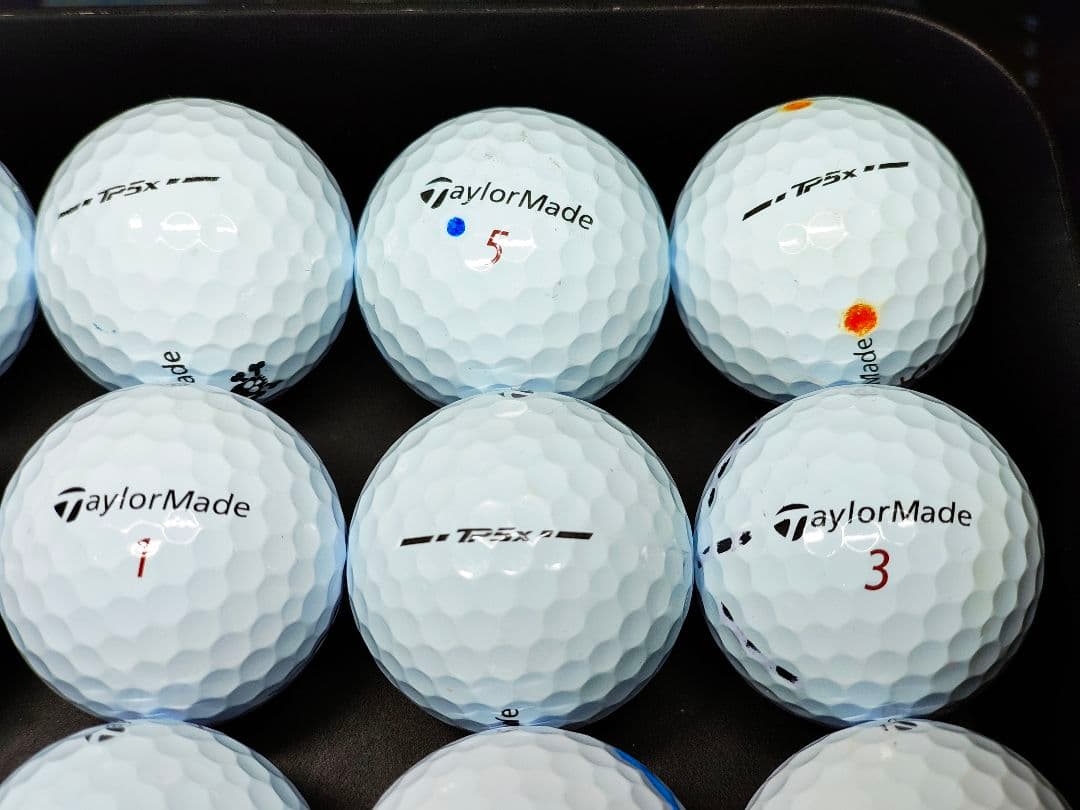 ✨美品✨TaylorMade TP5x('24) ゴルフボール 2ダース