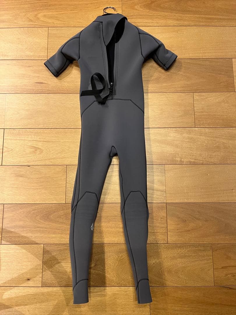 ボルコム　VOLCOM キッズ　シーガル