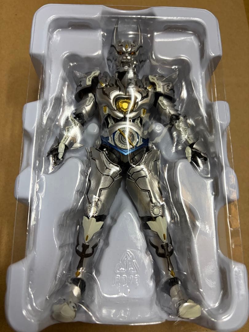 真骨彫製法 銀牙騎士 絶狼