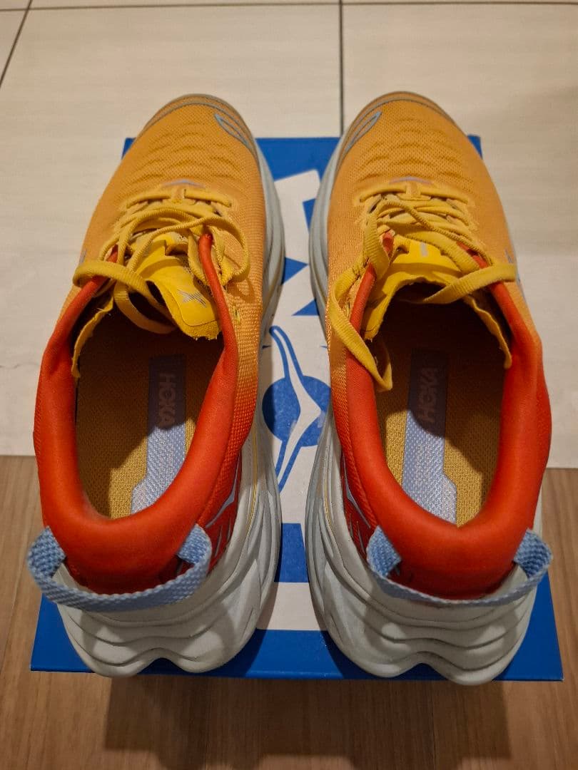 HOKA BONDI X　26.5cm