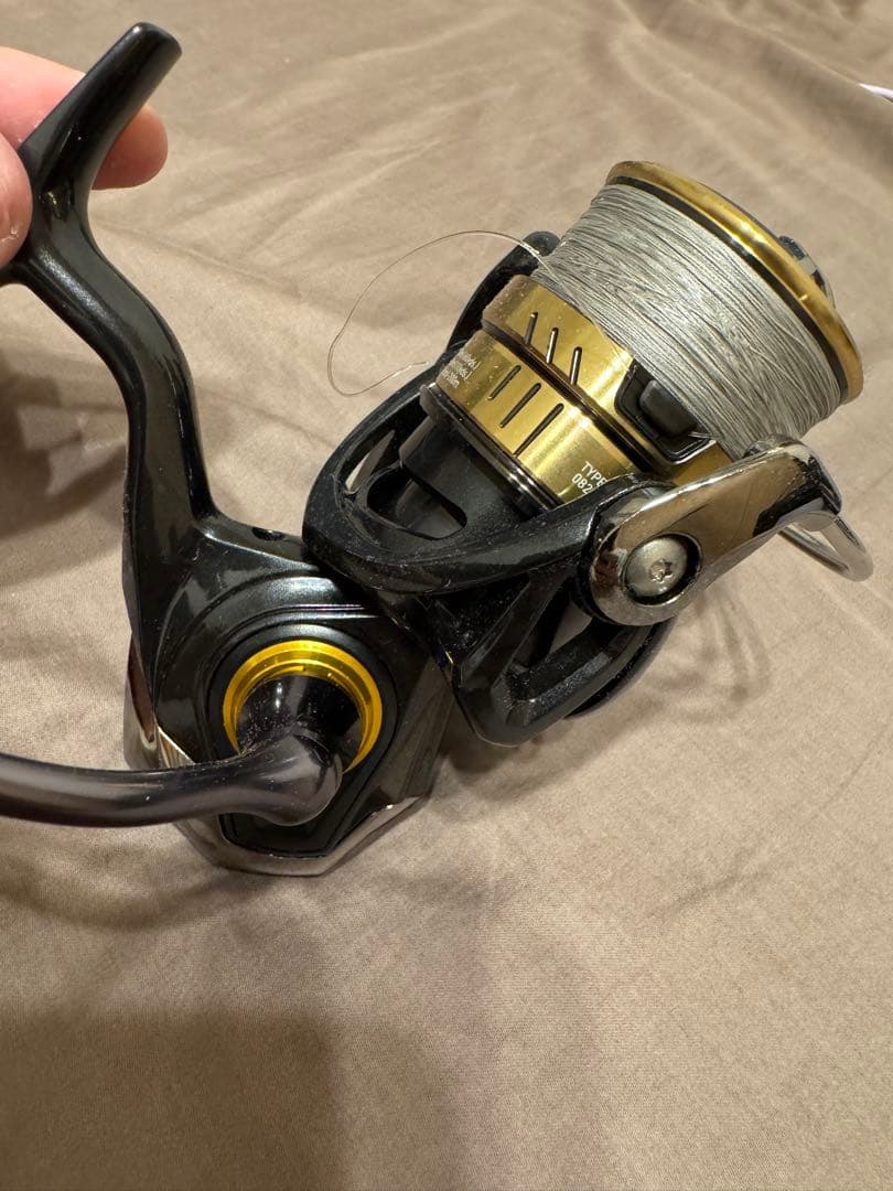 カルディア　LT3000 SLPスプール、ハンドルノブ付き