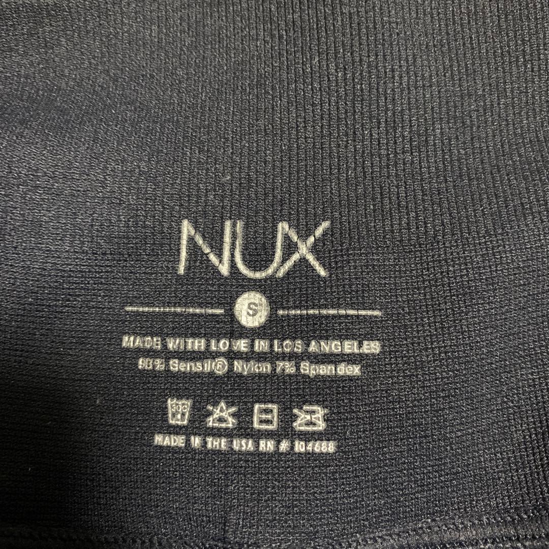 GOLD'S GYM コラボ　NUXトレーニングレギンス