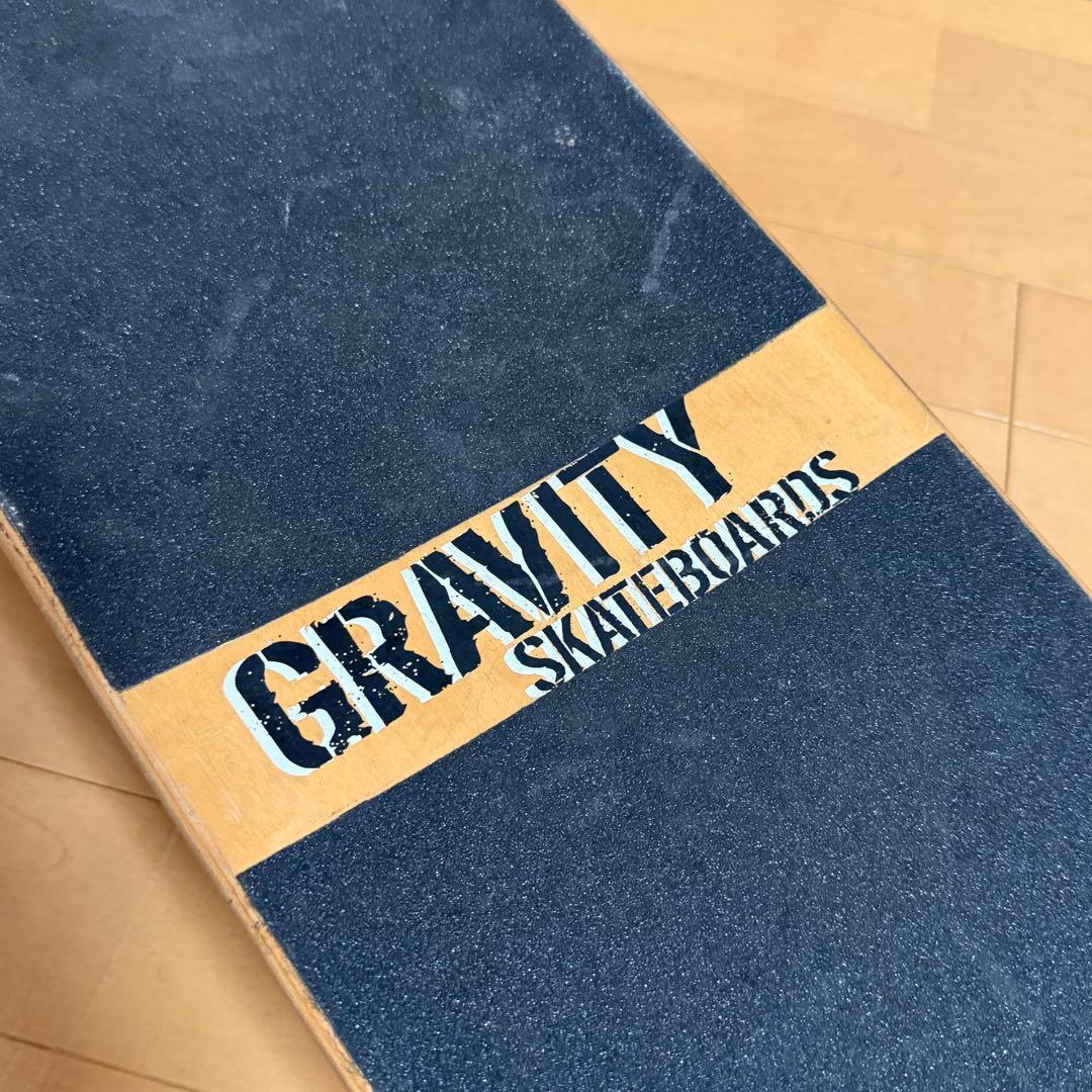 GRAVITY グラビティ スケートボード EB40 スラスター仕様 スケボー