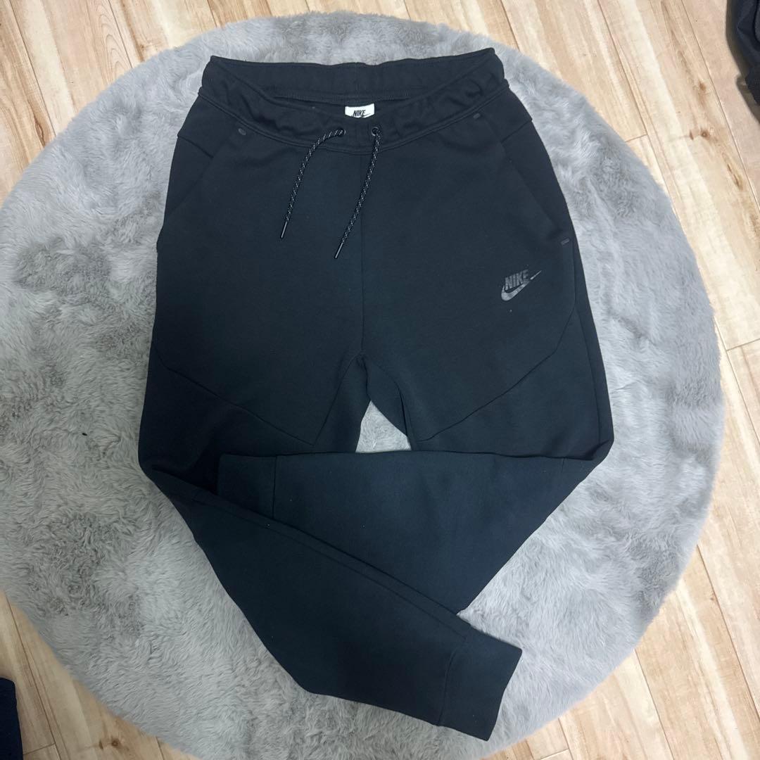 NIKE テックフリース　セットアップ