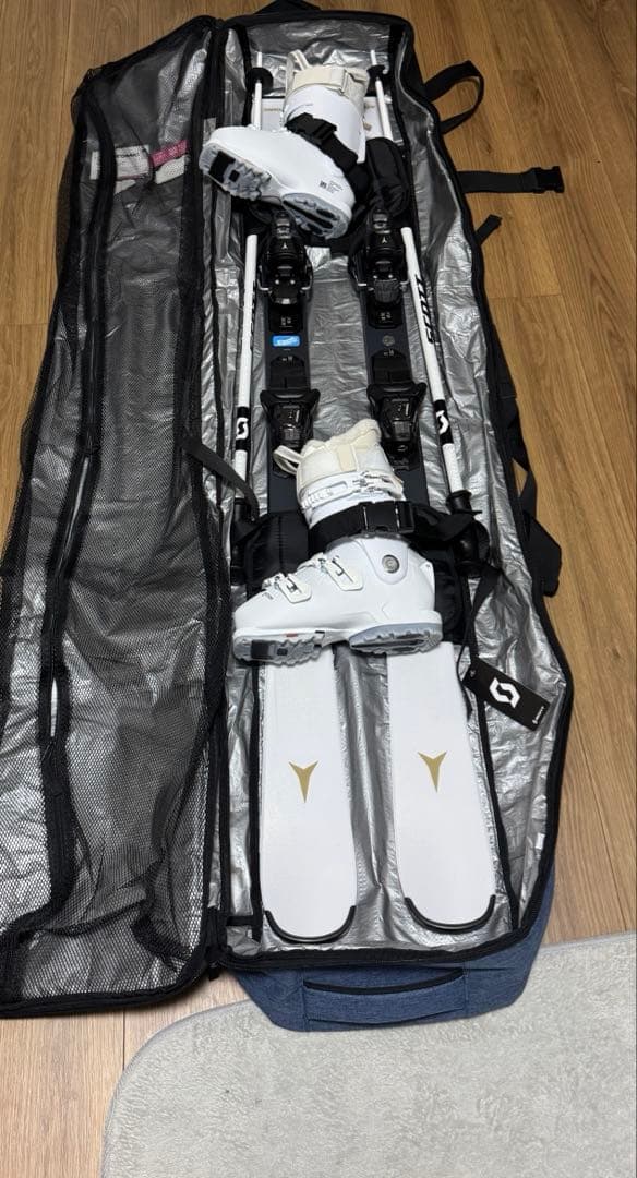 【ほぼ新品】スキーケース 165cm ダブル収納 小川町購入
