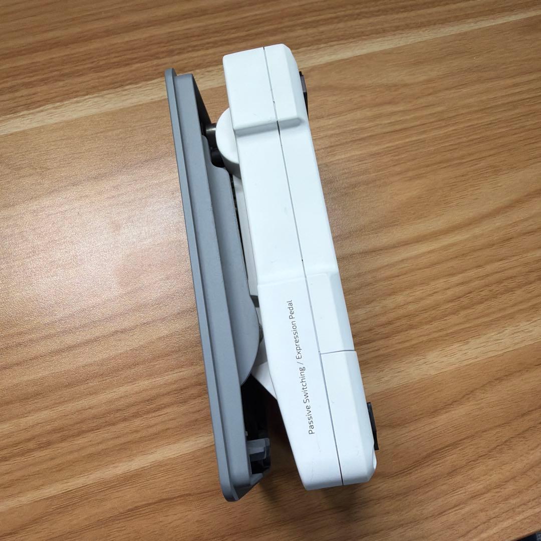 Ampero II Press ギター　エスクプレッション　ペダル