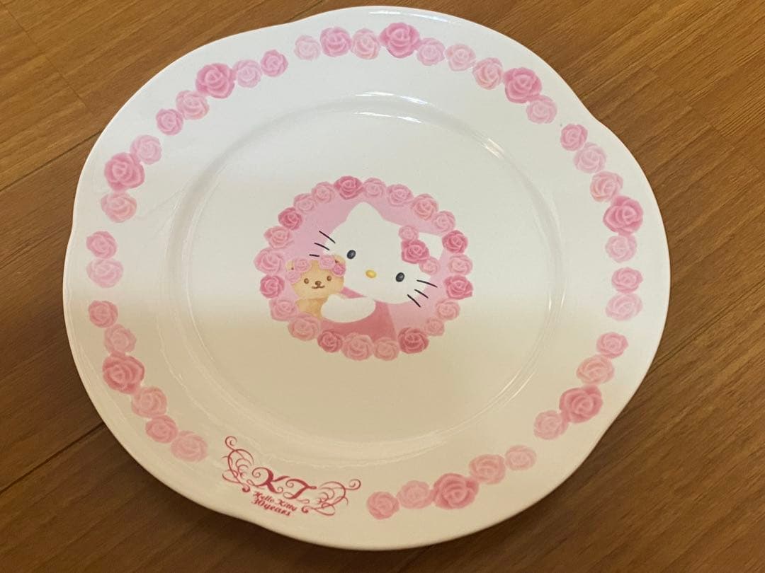 レトロ サンリオ ハローキティ ペアケーキ皿 & フォークセット 3箱