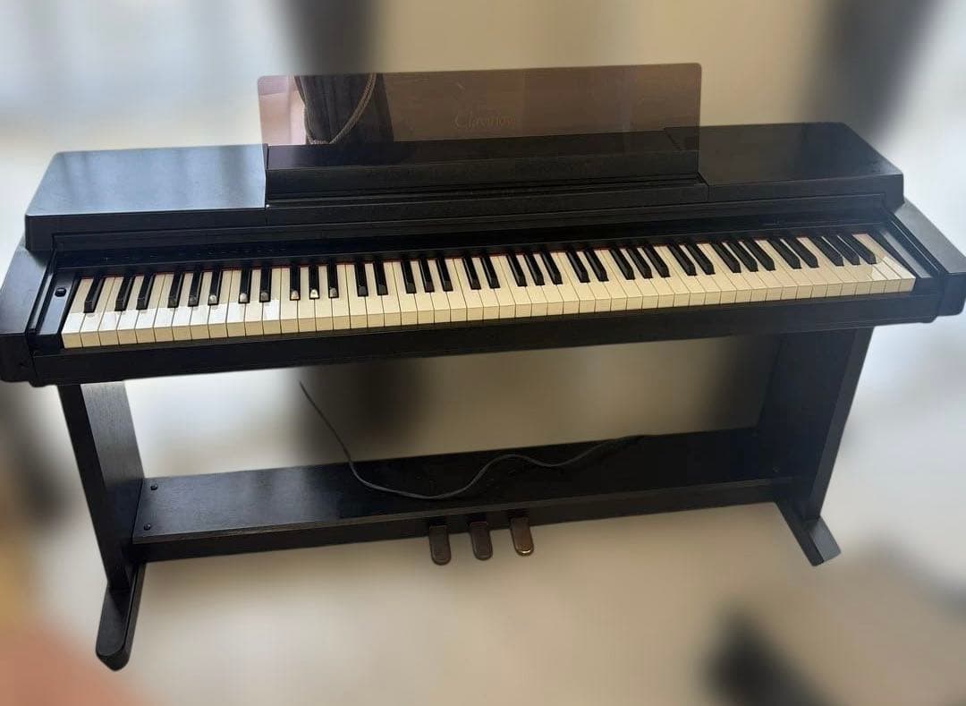 【引き取り限定】YAMAHA クラビノーバ　CLP560