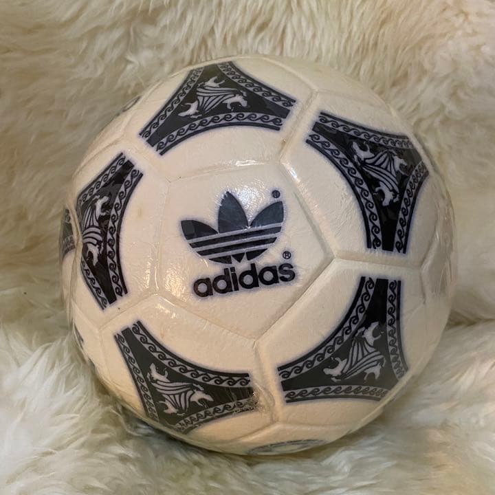 新品レア1990年W杯モデル　エトルスコユニコ