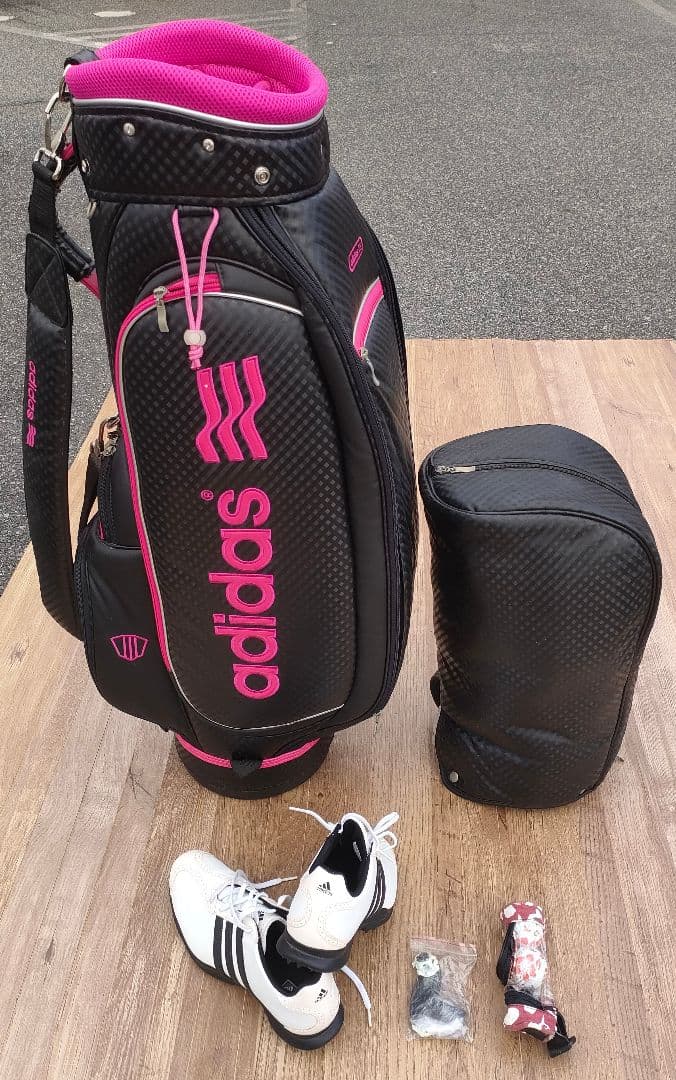adidas キャディバッグ 黒/ピンク レディース