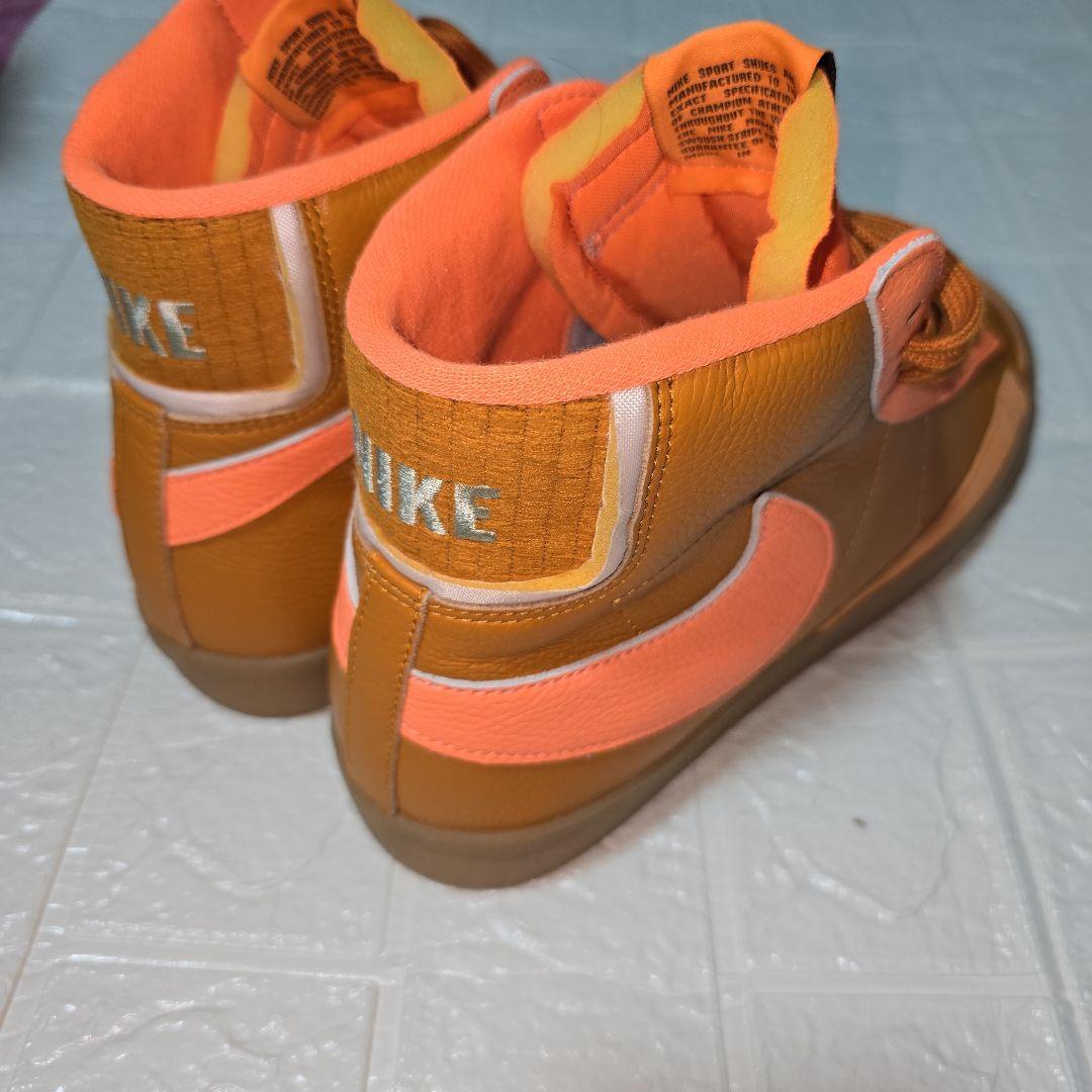 NIKE ハイカットシューズ オレンジ/ブラウン
