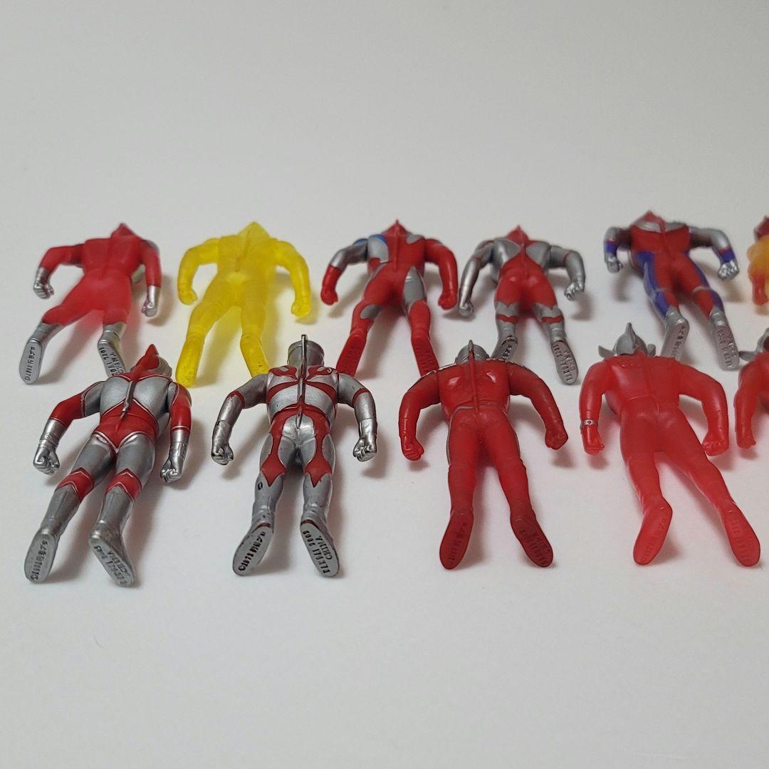 【まとめ売り】ウルトラマンソフビ 30体