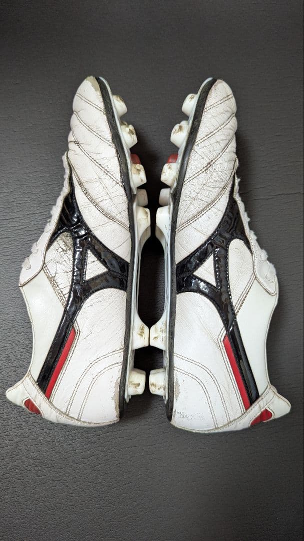 ・Mizuno Morelia ミズノ モレリア サッカースパイク シューズ
