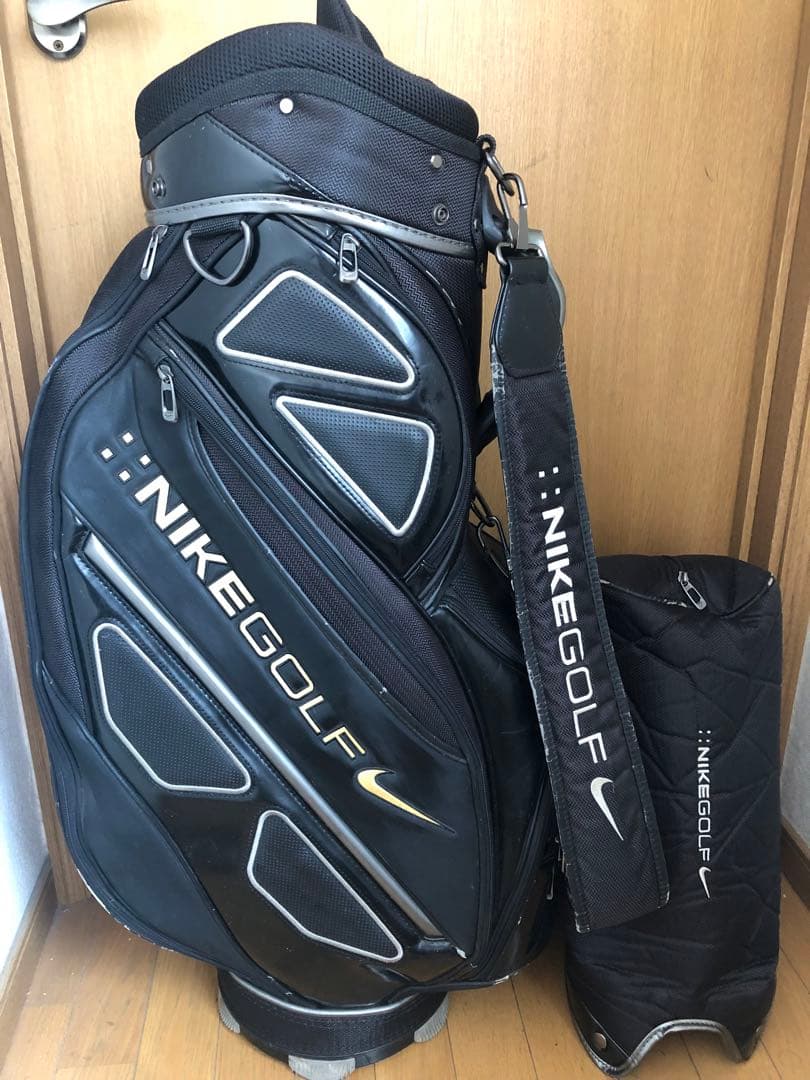 【送料込み】廃盤　高級キャディバッグ　NIKE GOLF ナイキゴルフ　激安