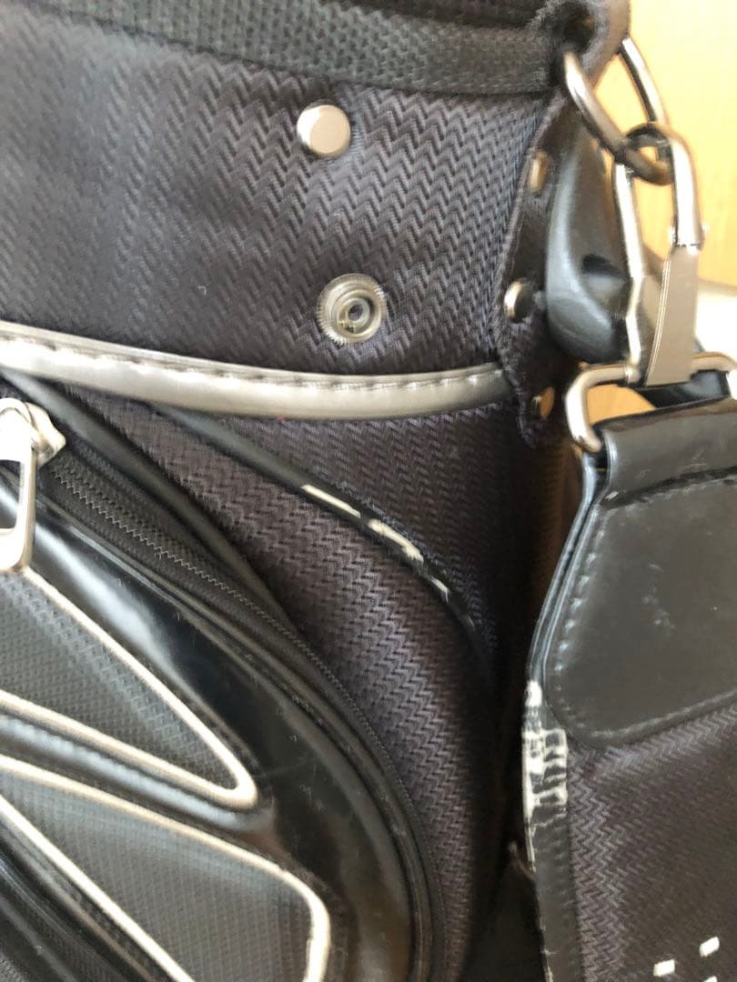 【送料込み】廃盤　高級キャディバッグ　NIKE GOLF ナイキゴルフ　激安