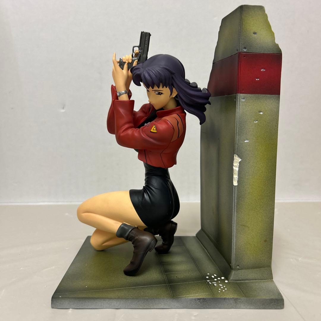 ニューライン 1/6 葛城ミサト 劇場ver. コールドキャスト製【開封品】