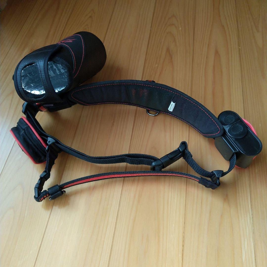 Daiwa SPECIAL フィッシングベルト&ボトルホルダー ブラック/レッド