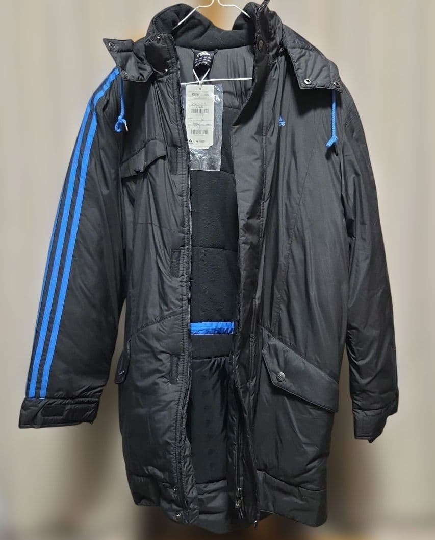 値下げ　新品　adidas ベンチコート L ブラック/ブルー