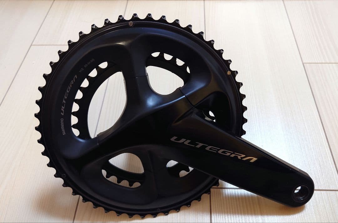 SHIMANO ULTEGRA クランクセット FC-R8000　BBセット