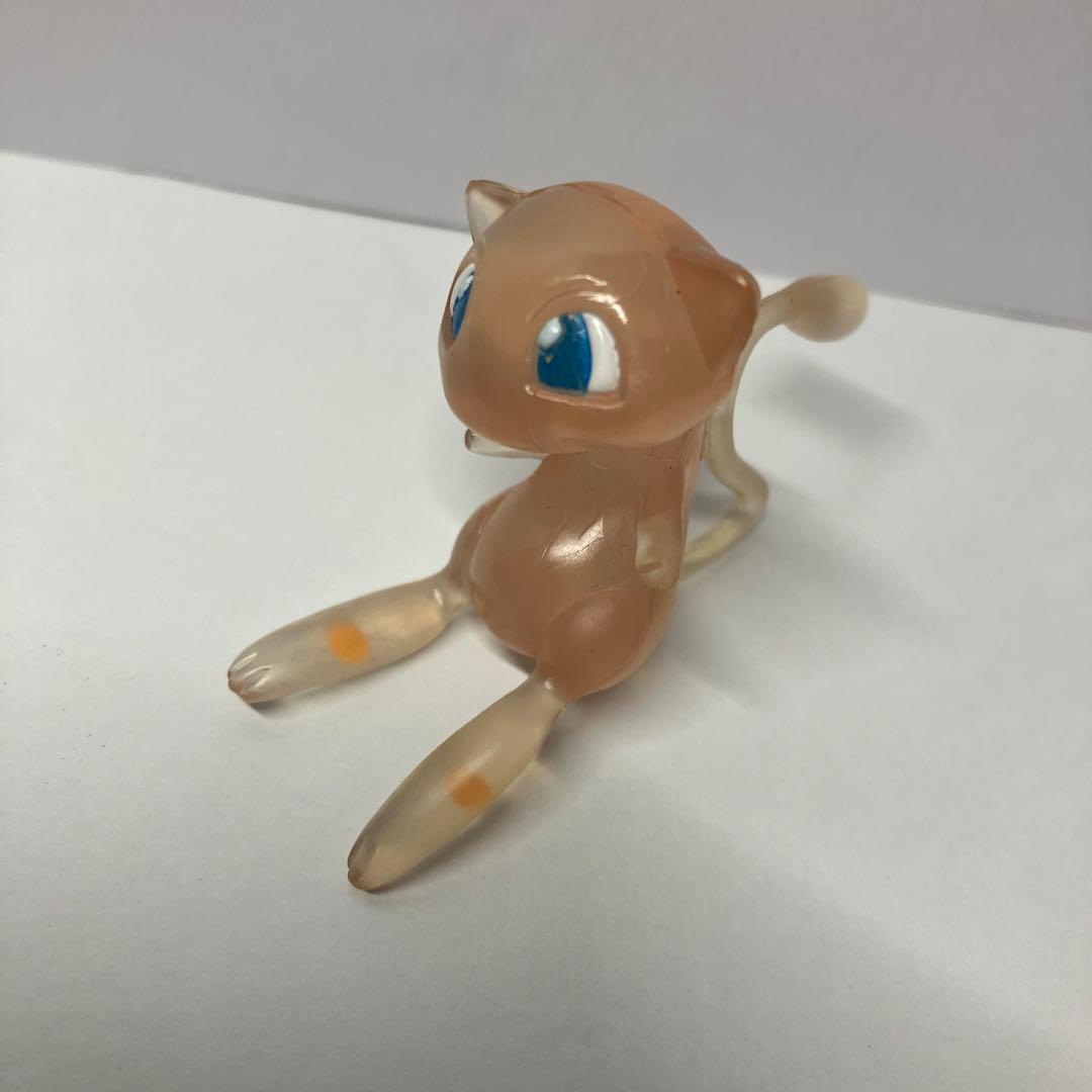 ポケモン　フィギュア　モンコレ　ミュウ　クリア
