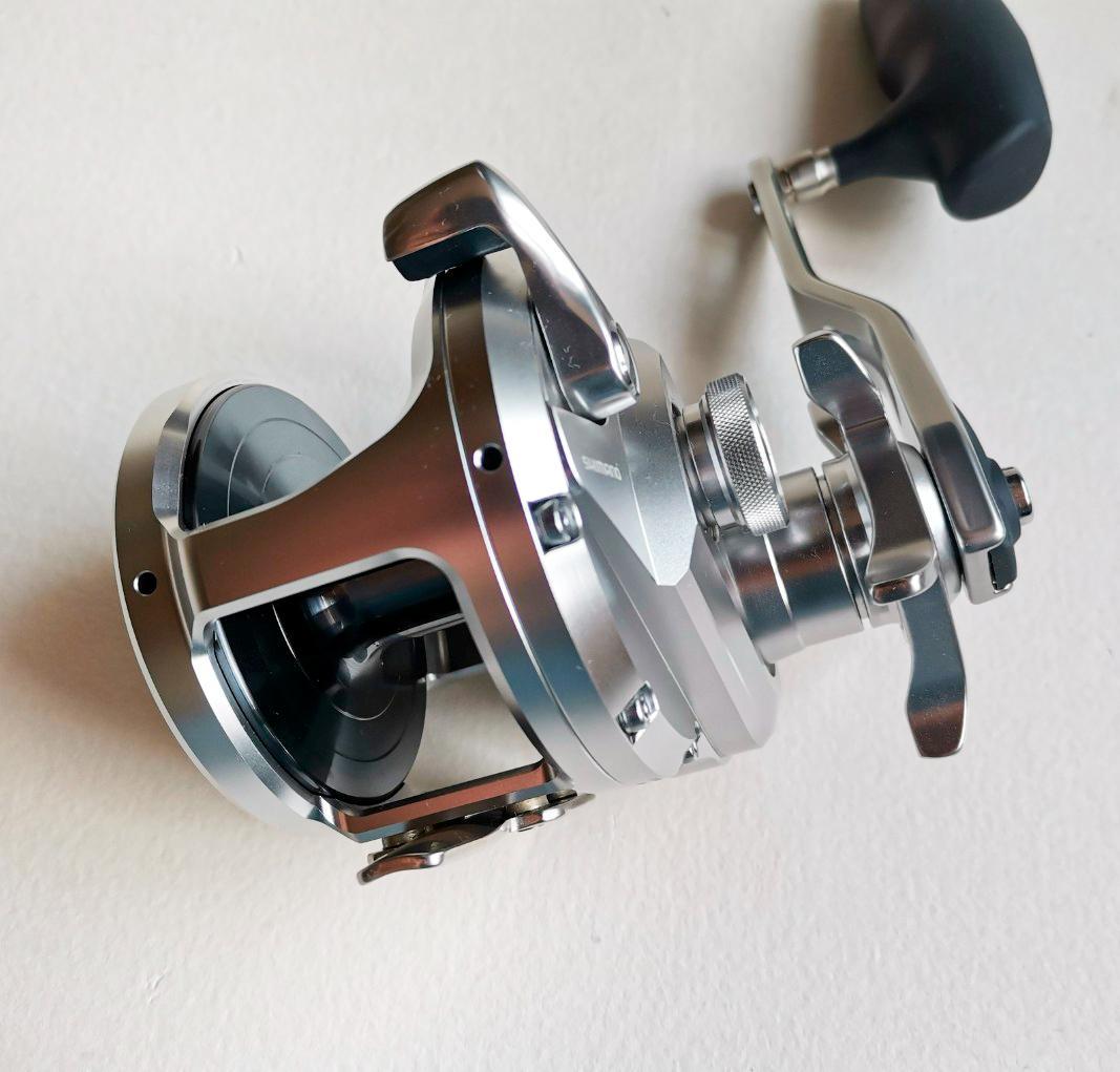 シマノ　20オシアジガー4000　右ハンドル