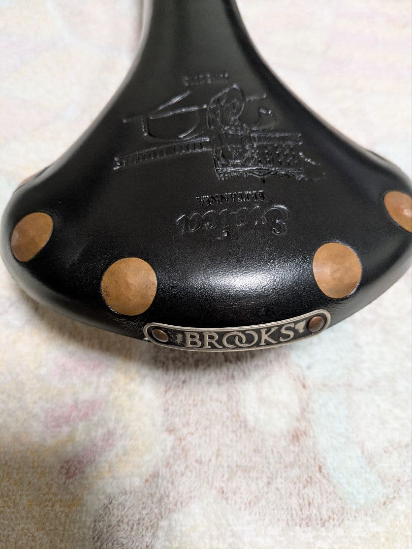 BROOKS サドル