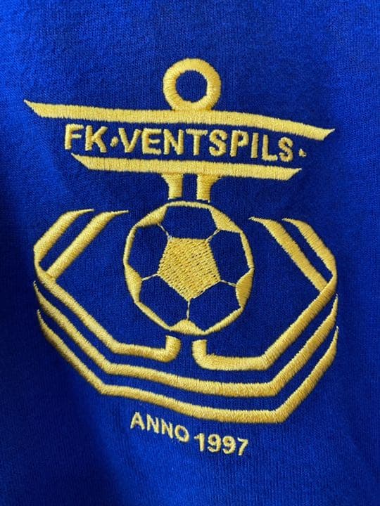 【新品激レア】FKヴェンツピルス ラトビア adidas ロンT