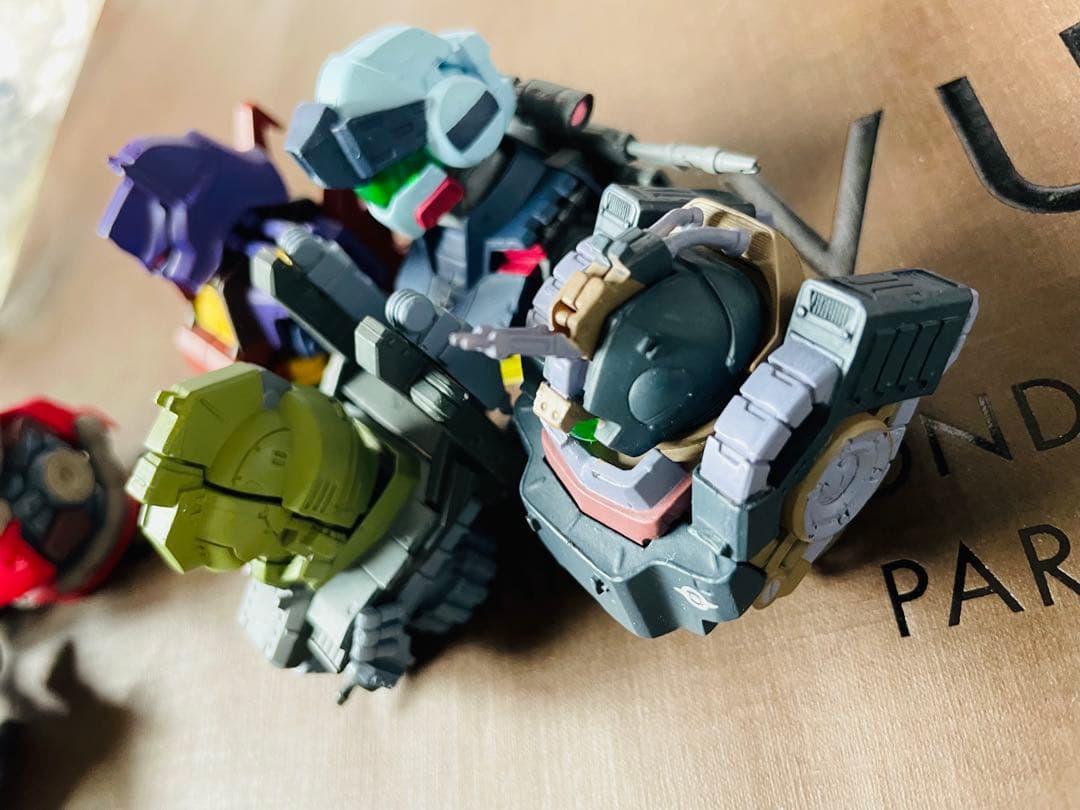 機動戦士ガンダムヘッド　フィギュアセット