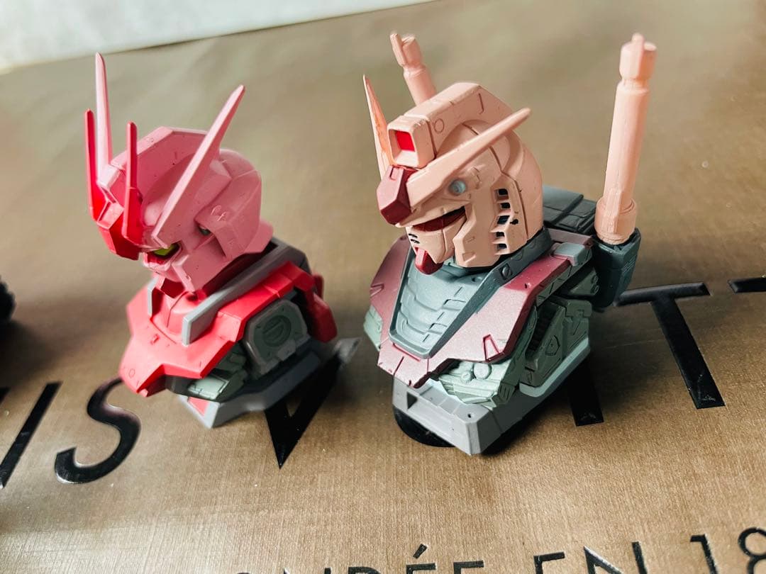 機動戦士ガンダムヘッド　フィギュアセット