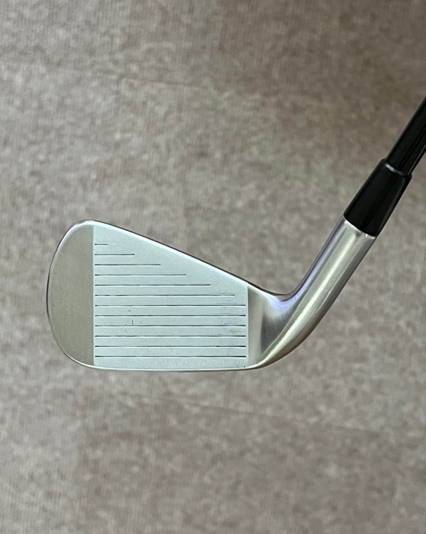 Titleist 712U ユーティリティ3番