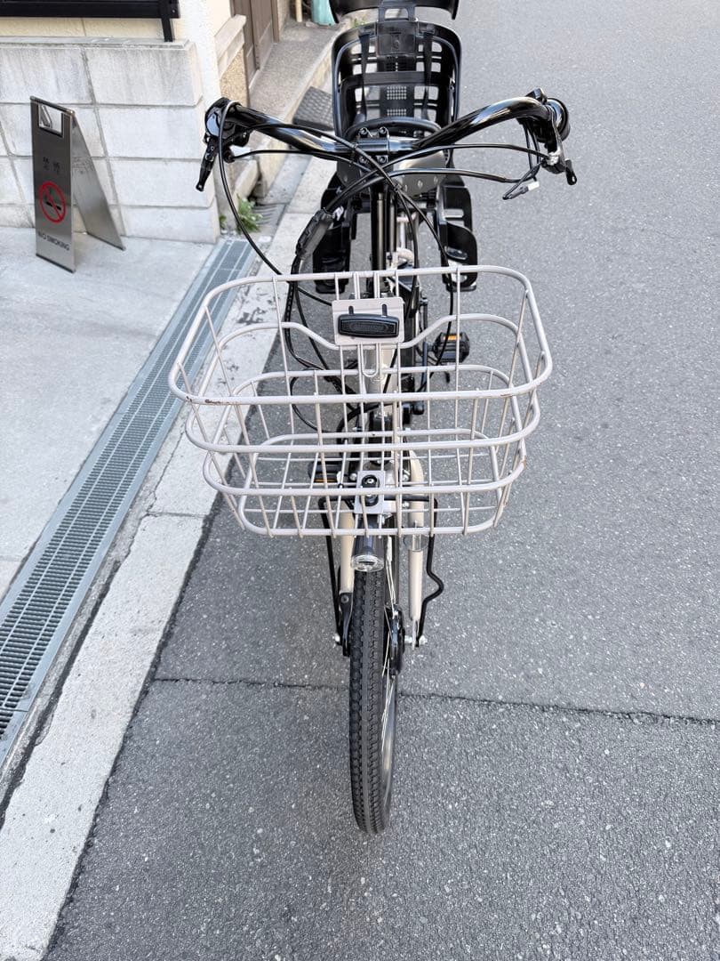 子供乗せ　ブリヂストン　 BIKKE 電動アシスト自転車 チャイルドシート付き