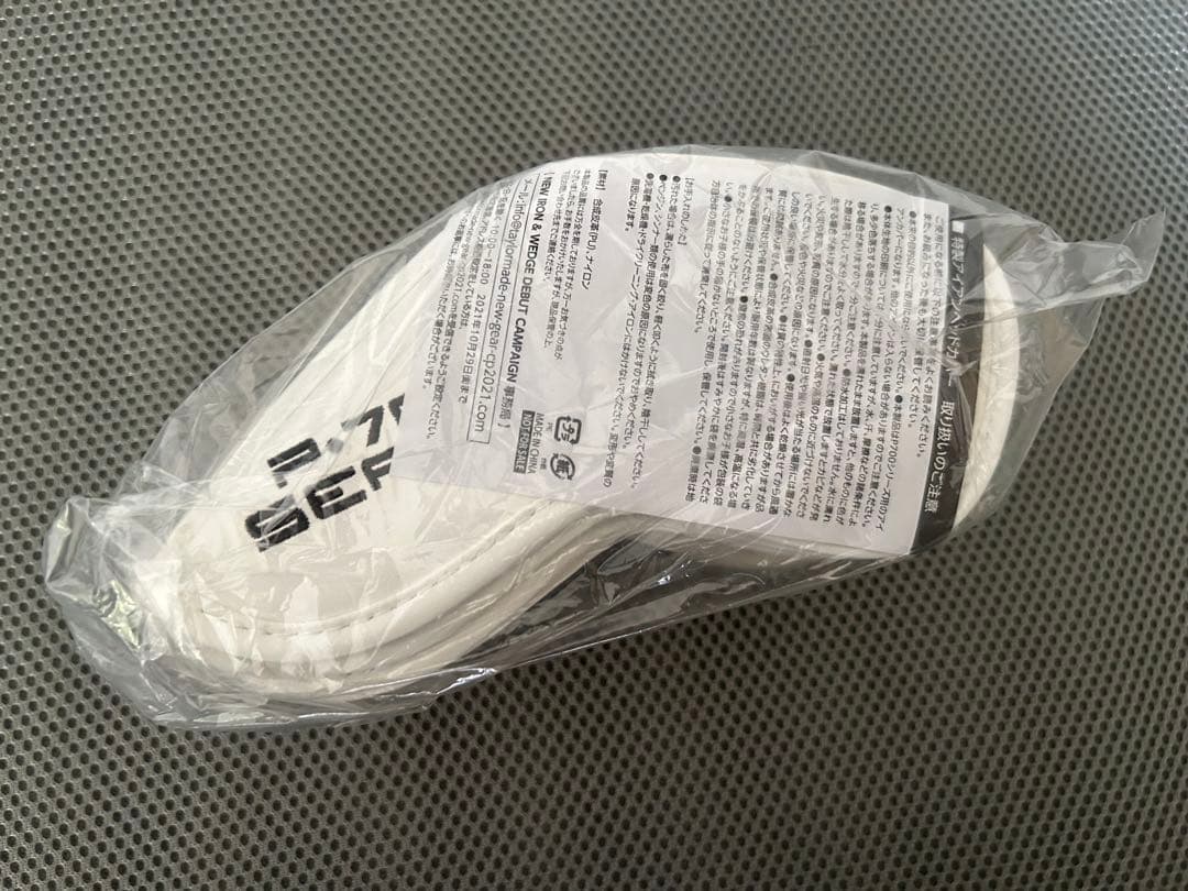 Z*h様 TaylorMade アイアン用ヘッドカバー P700 シリーズ　新品
