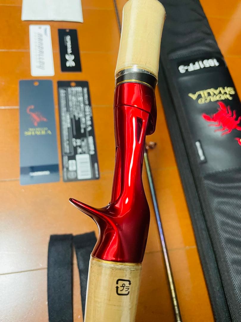 シマノ 18ワールドシャウラ 1651FF-3 美品 保証書 送料込み