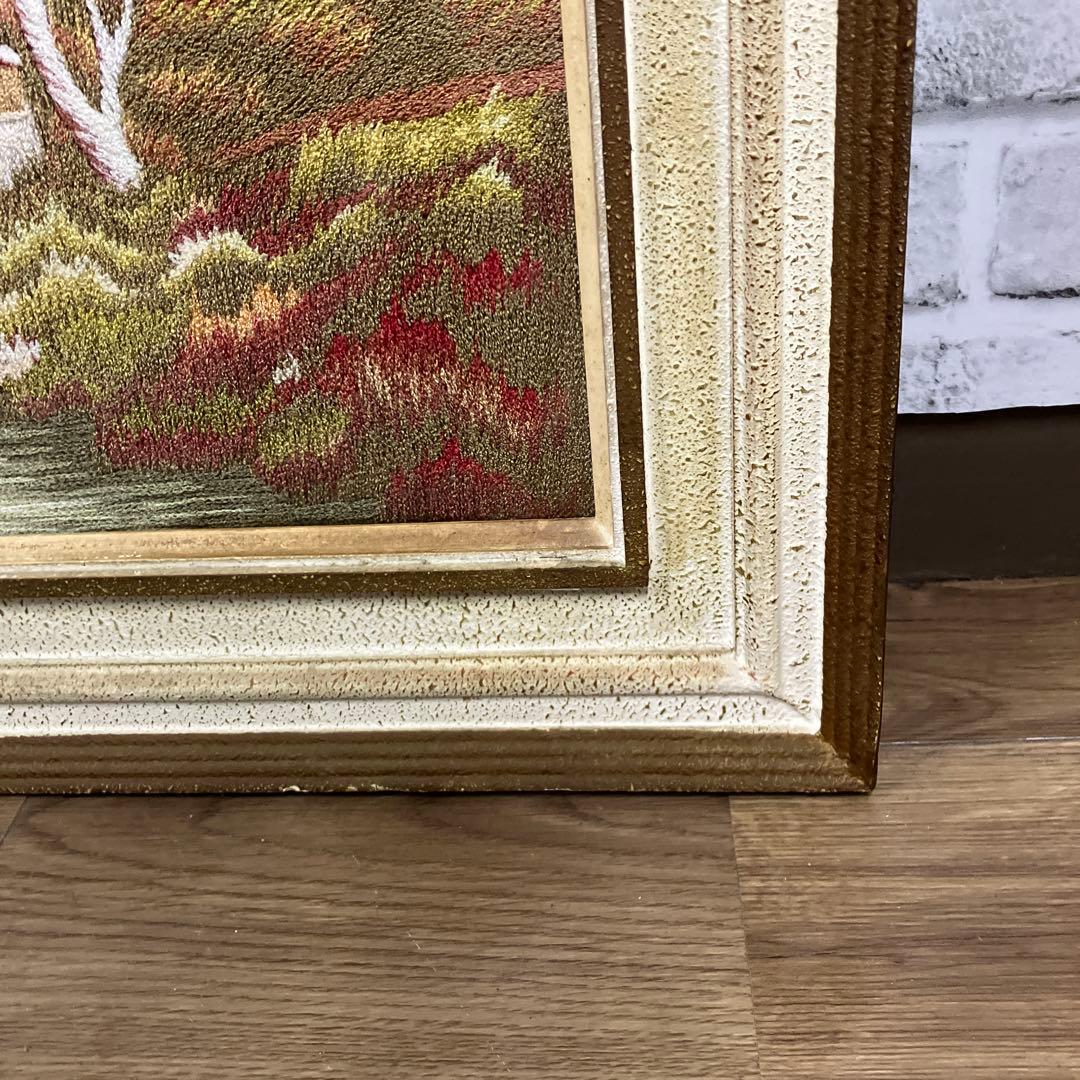 【希少】風景画 刺繍アート 額装品 アルプス 山小屋 川辺