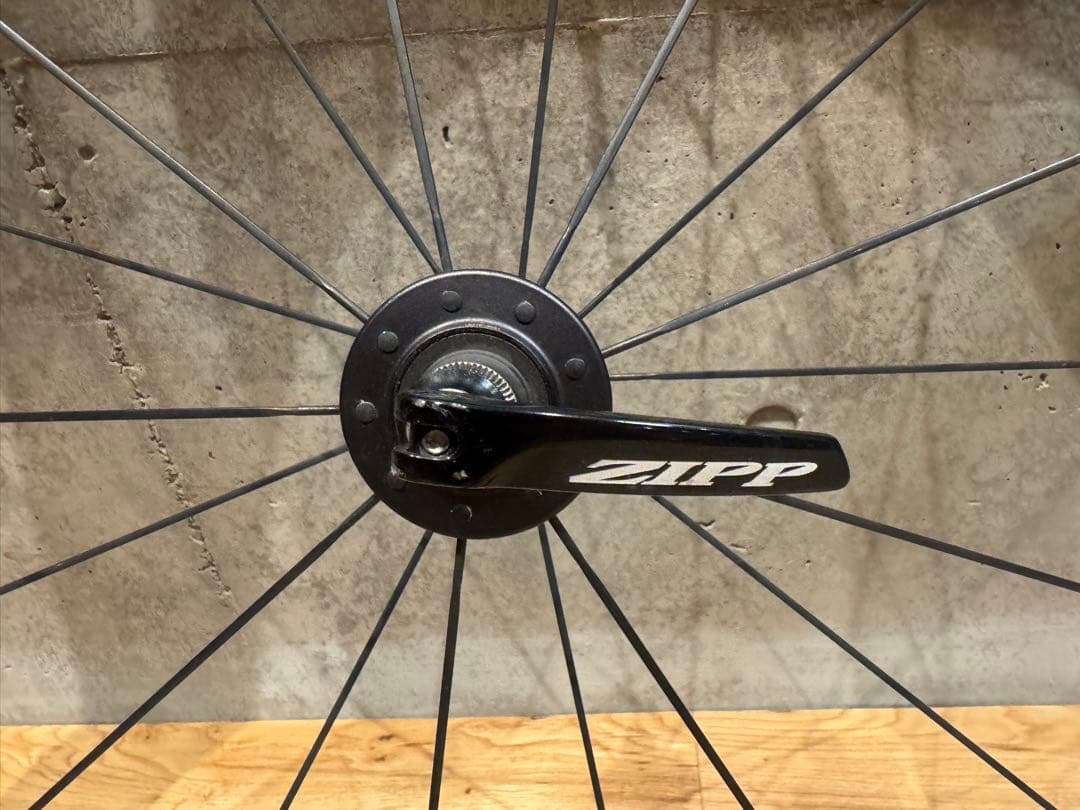 ジップ　ZIPP 404 FIRECREST カーボンホイールセット※リムモデル