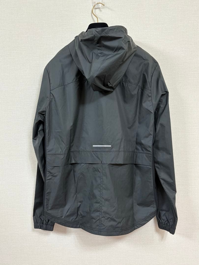 S ☆新品☆ ナイキ ウィメンズ エッセンシャル シーズナル NV ジャケット