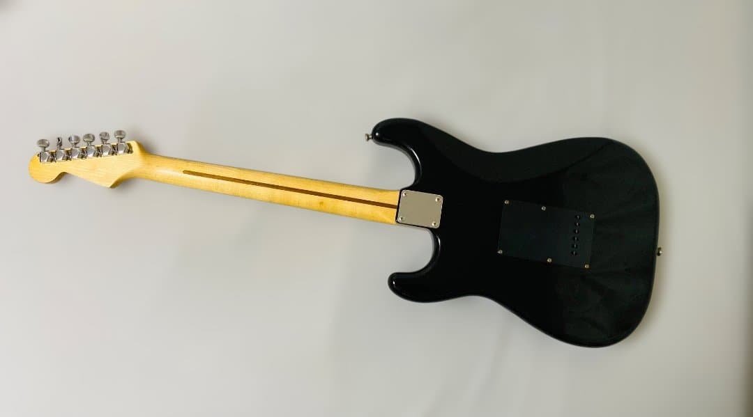 ギター FENDER SQUIER SST-33 SILVER SERIES