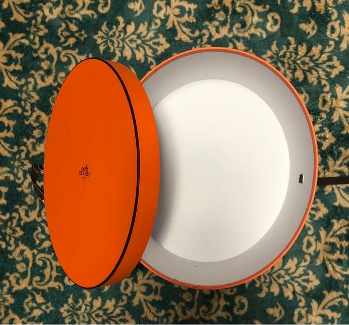 エルメス帽子用BOX