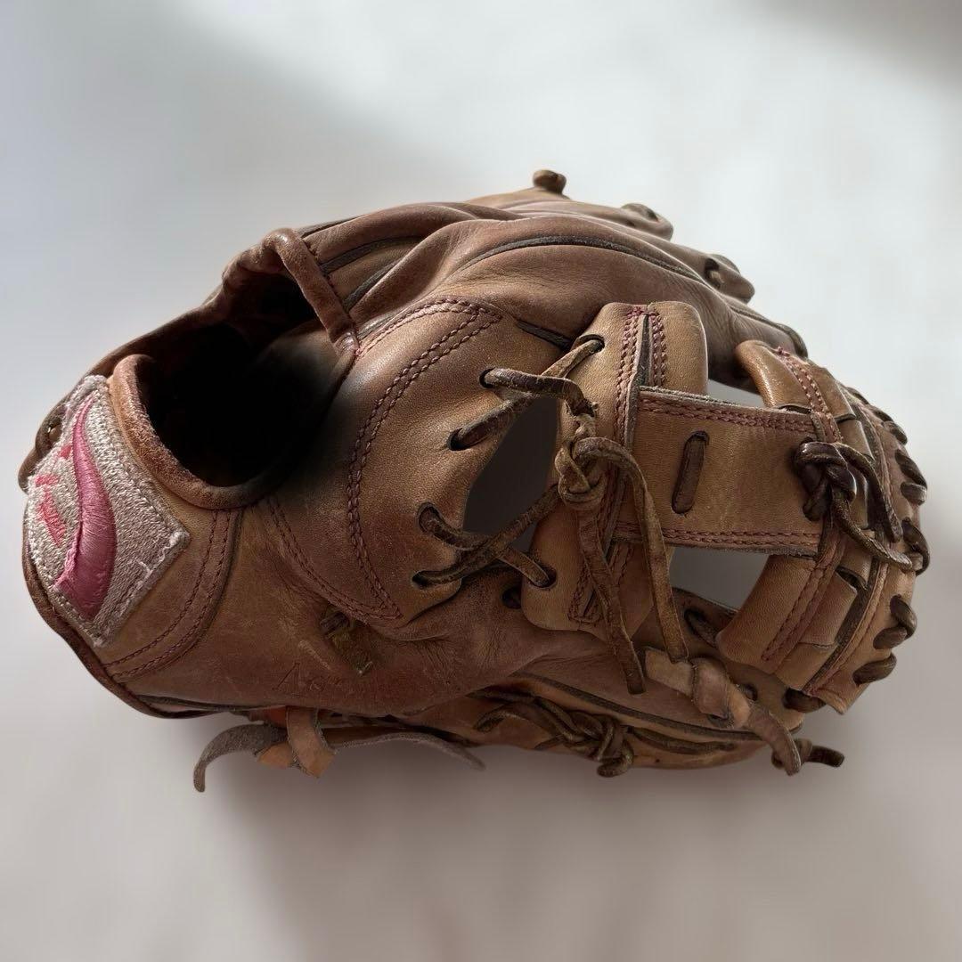 スラッガー　硬式野球グローブ　内野手用