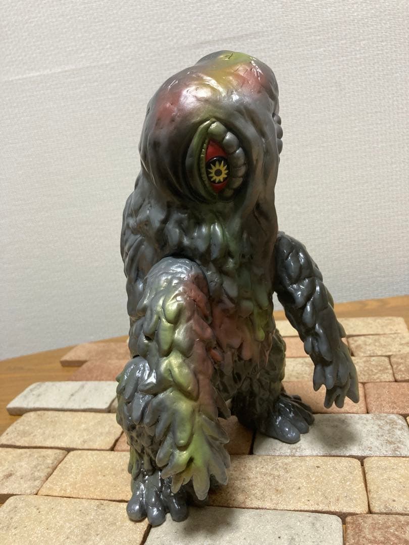 マーミットビニパラ　ヘドラ