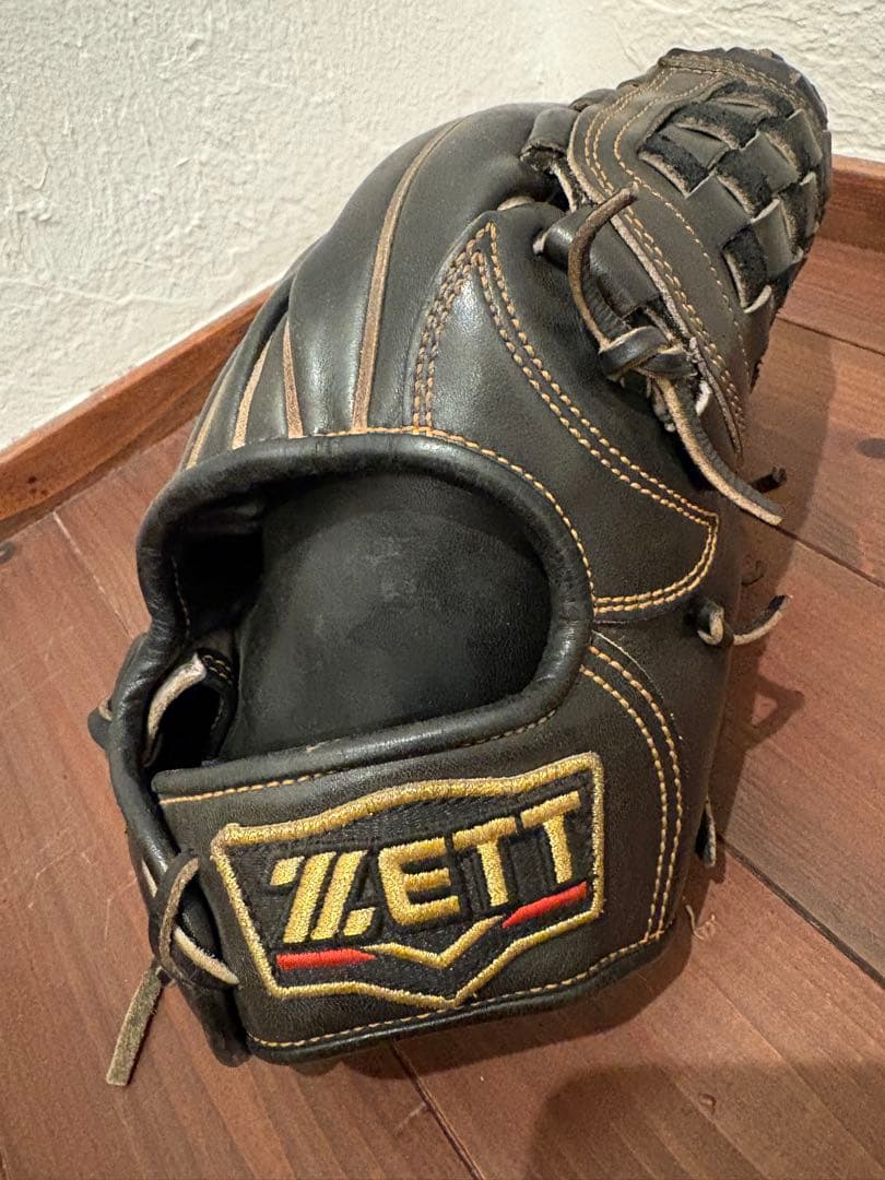 ZETTプロステイタス　硬式 内野手用　源田モデル