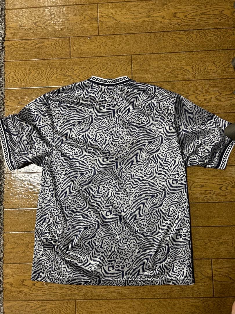 ウェア supreme Jacquard Animal Print Soccer