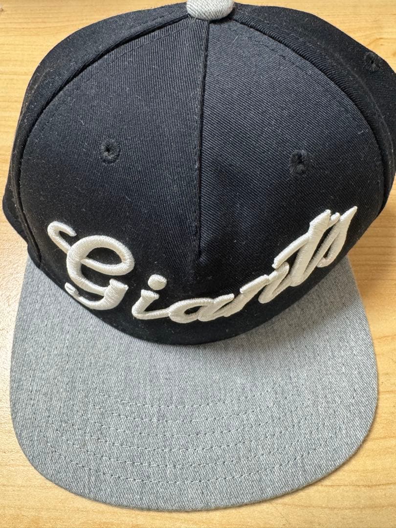 坂本勇人　サイン入りキャップ