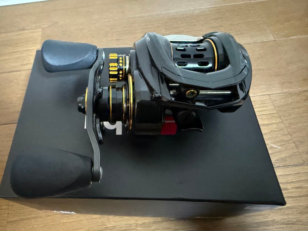 Abu Garcia REVO ALC-BF7 ベイトリール