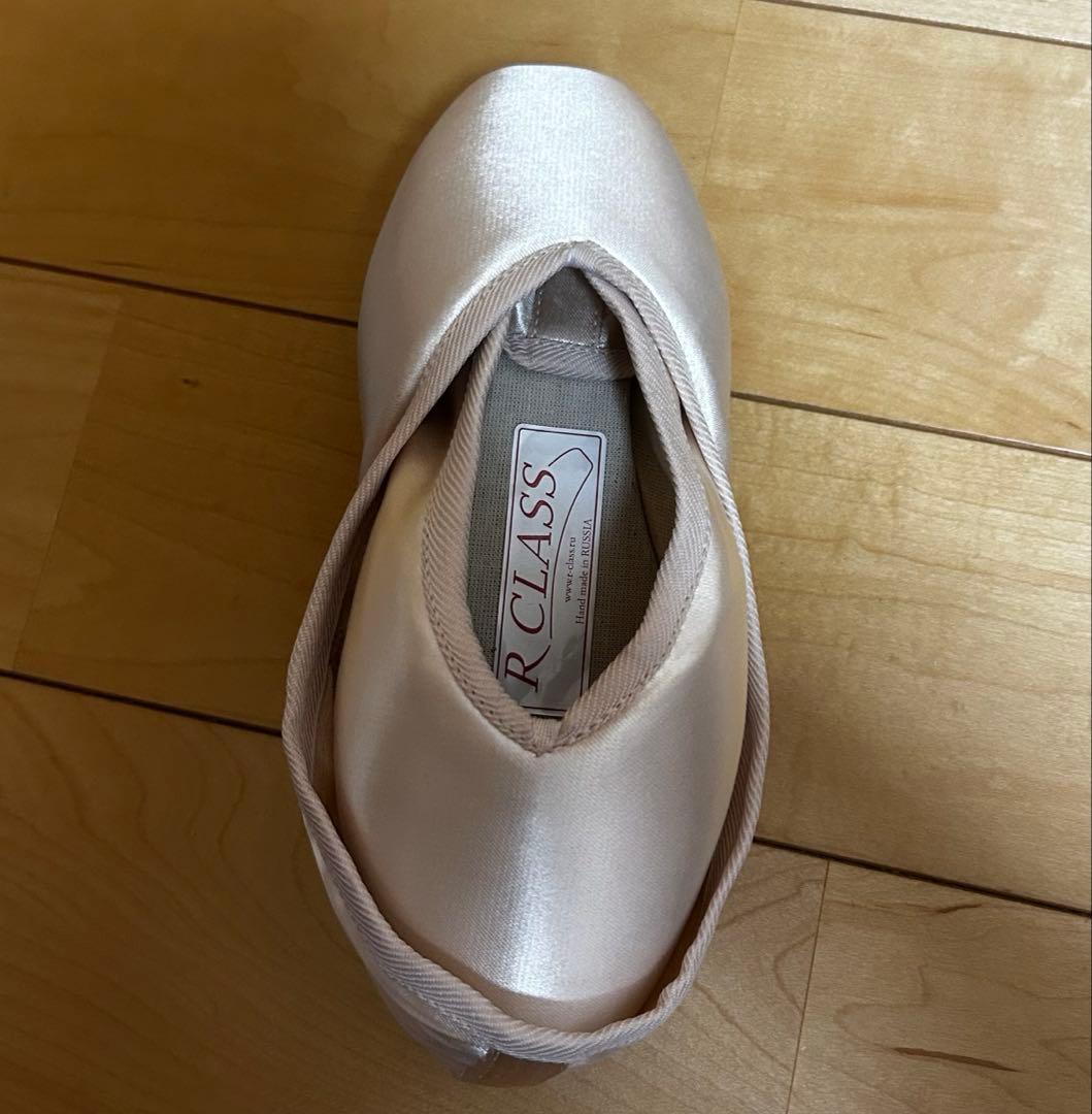 R CLASS エレガンス トウシューズ
